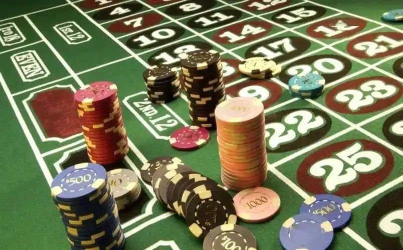 Ilustrasi akses mobile miototo di smartphone dengan tampilan sportsbook jelas dan mudah